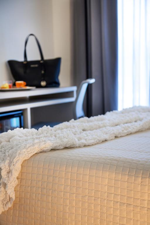 My Place Hotel Ріміні Екстер'єр фото